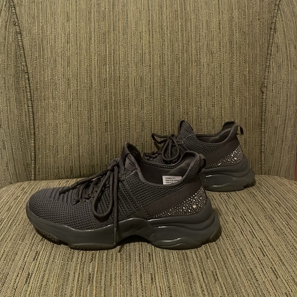 Torrid Chunky Active Embellished Sneaker Gray 7.5ww - Picture 4 of 9